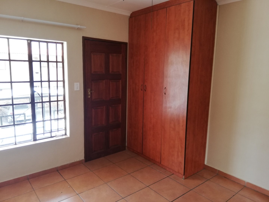 To Let 2 Bedroom Property for Rent in Die Bult North West